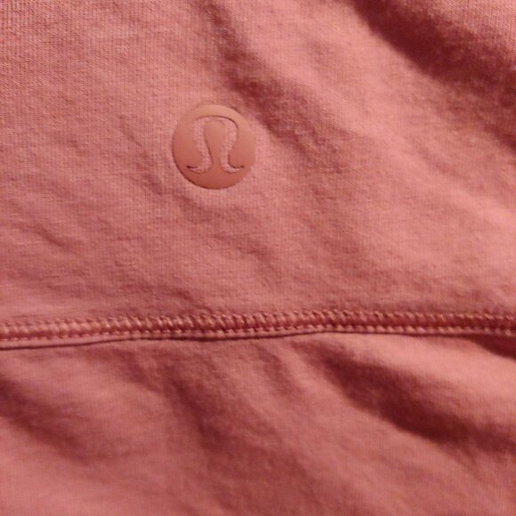 Lululemon To The Point Asymmetrical Tunic Athleisure Misty Merlot Activewear S - Picture 7 of 7